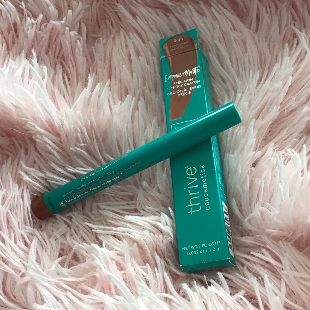 New Thrive Causemetics Empower Matte Precision Lipstick Crayon Ruth (peach taupe